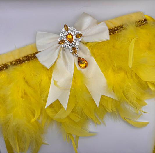 Handmade yellow feather frill collar