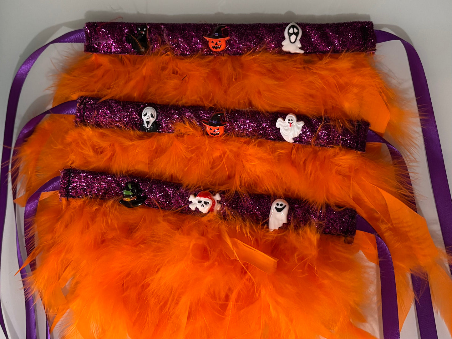 🎃 Halloween Feather Frills Are Here! 👻